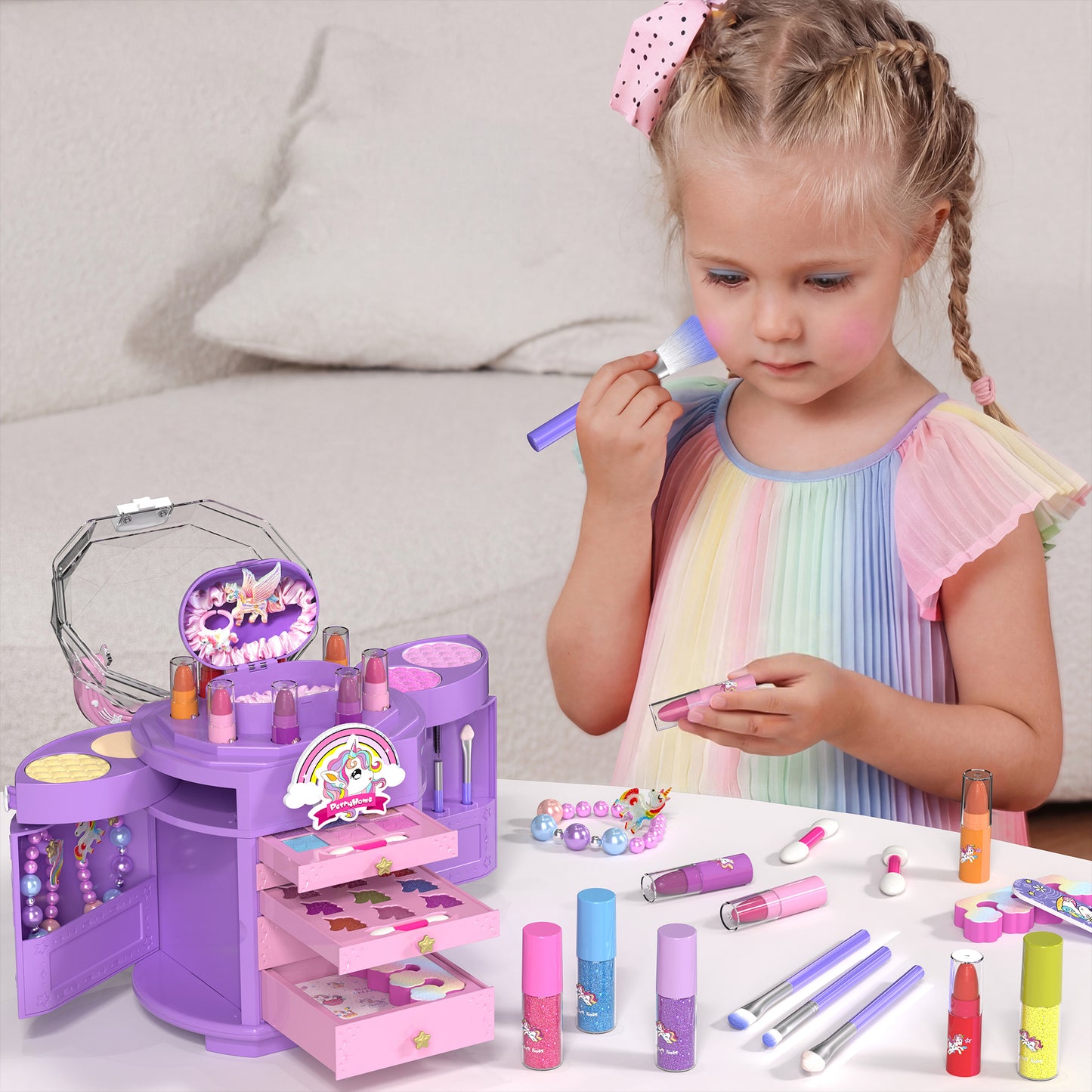 Unicorn and star style cosmetic box toy for girls with pretend play makeup set